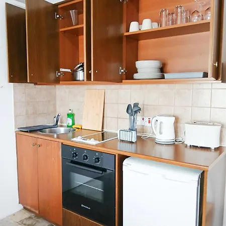 Cozy Courtyard Apartamento